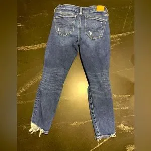 Women’s Sz 2 Super Stretch American‎ Eagle Skinny Jeans